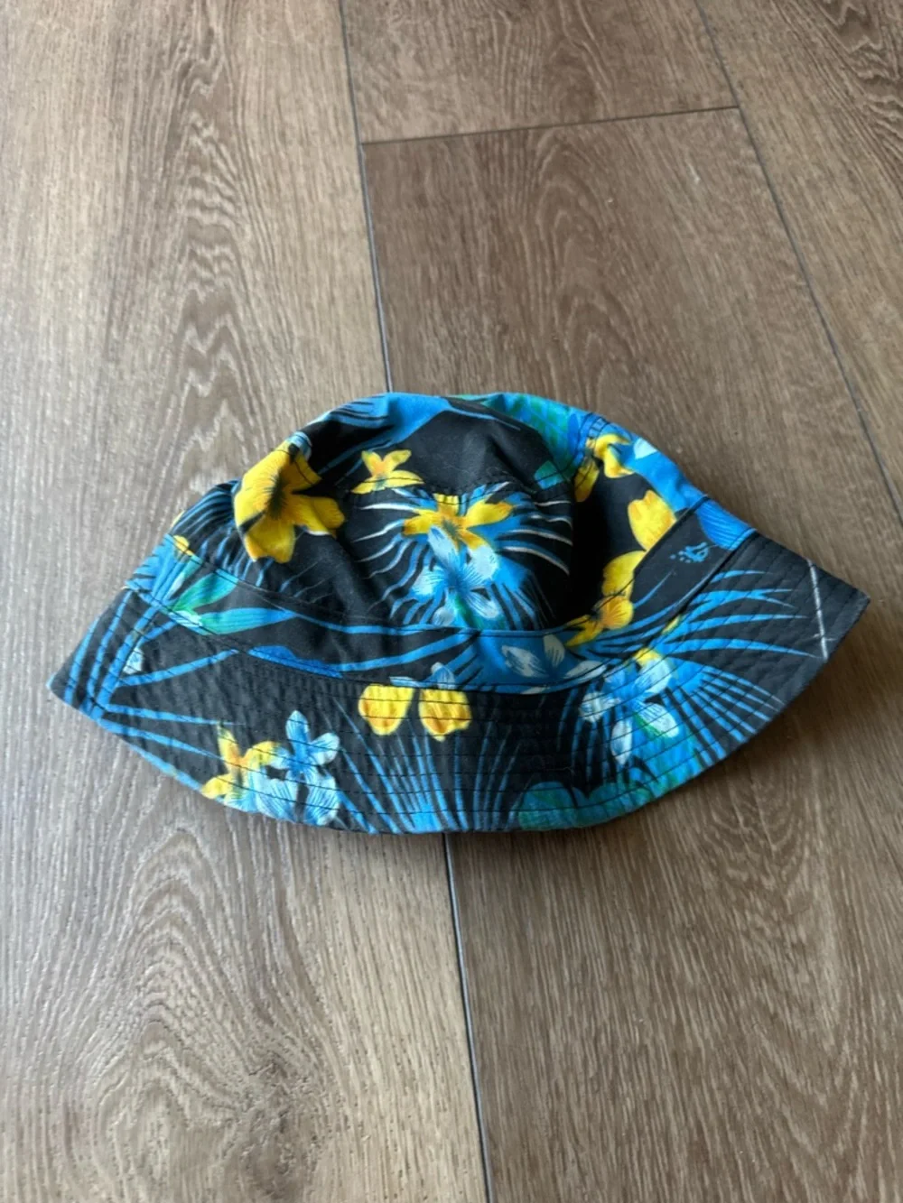 Crown tropical floral